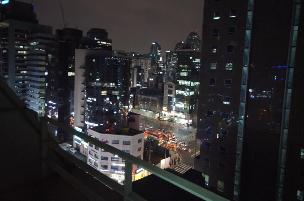 Pangsapuri Enjoy Budget In Gangnam