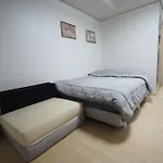 Enjoy Budget Apartment In Gangnam