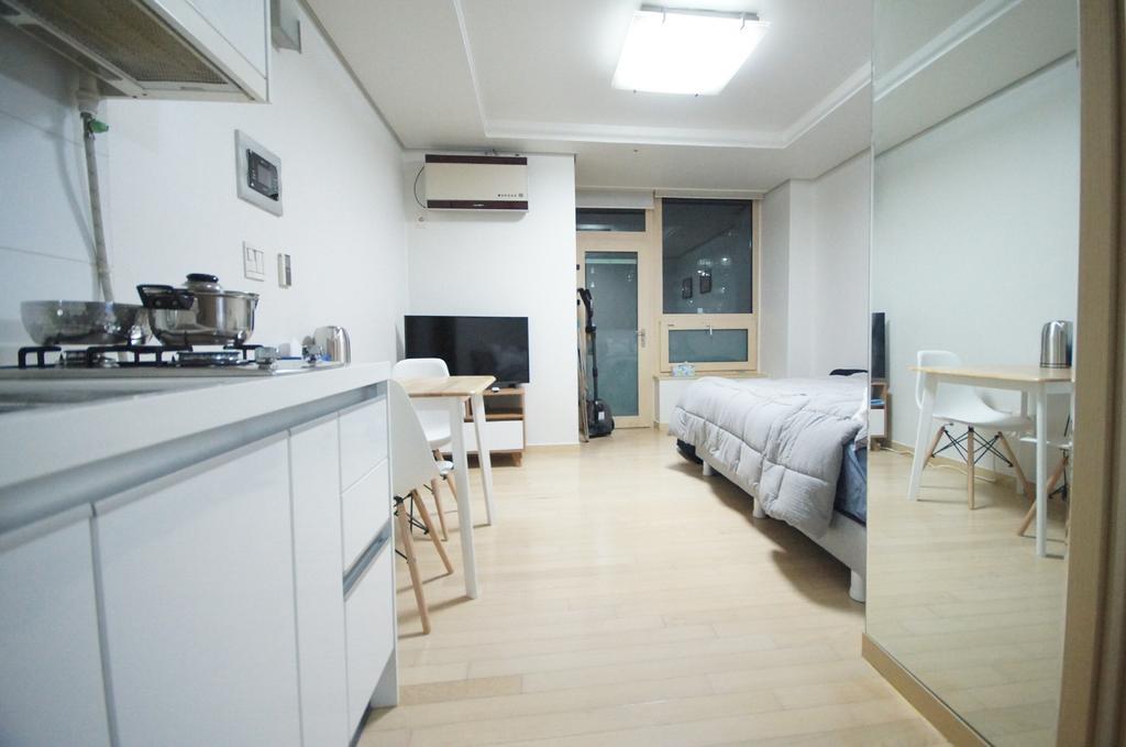 Enjoy Budget In Gangnam Apartment Seoul