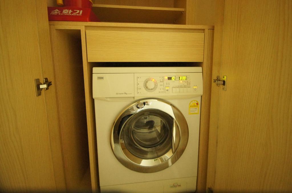 Enjoy Budget In Gangnam Apartment Seoul